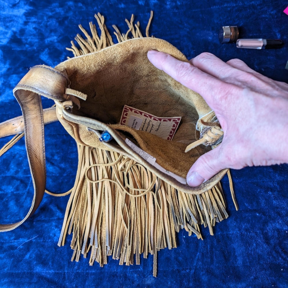 Kobler Leather hand painted w/ Fringe Crossbody/ Messenger Bag UNISEX! - Picture 5 of 12